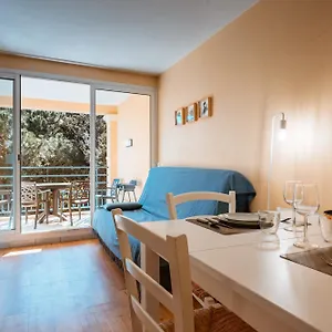 https://studio-climatise-piscine-acces-prive-a-la-plage.aixenprovencehotels.org