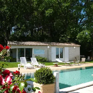 https://un-lit-en-provence.aixenprovencehotels.org